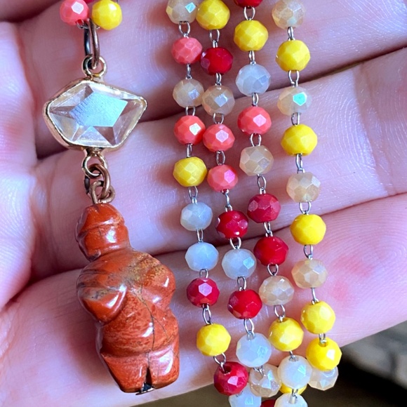Red Jasper Goddess Crystal Beaded Necklace - Picture 4 of 10